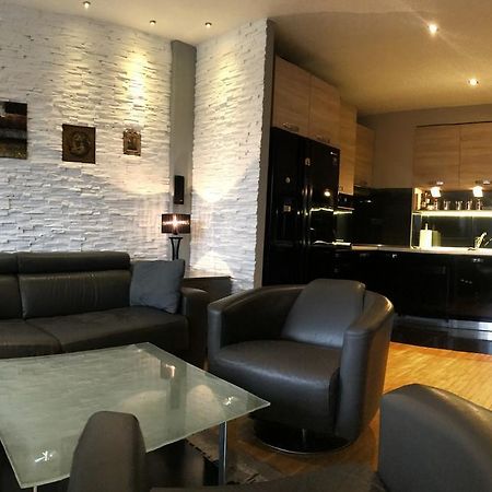 Lovely Apartment Belgrad Exterior foto